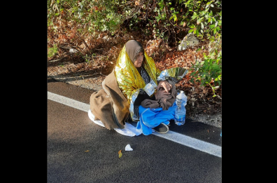 Salento, la nonna curda che ha sfidato il mare per offrire una vita migliore ai tre nipoti