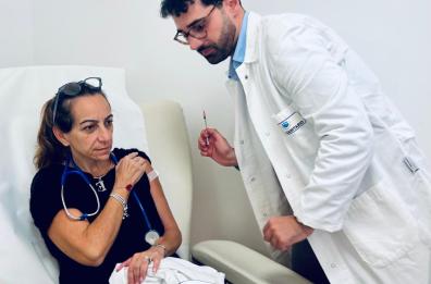 Al via la campagna antinfluenzale al Policlinico di Bari: vaccini anche contro il Covid-19