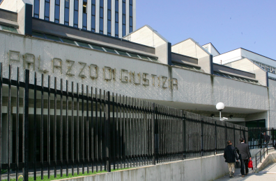 Morì in clinica a 56 anni: gli errori dei medici nella perizia dell’accusa