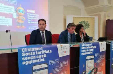 Lecce, ticket parcheggio con la app in città: abolita la «tassa» sugli automobilisti