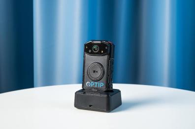 Asl Brindisi dà 40 bodycam al personale del 118: «Per una maggiore sicurezza»