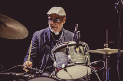 Quarant&rsquo;anni di ritmo e libert&agrave;: Piero Monterisi torna alle origini con &laquo;Total Reverends&raquo;