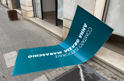 Lecce, vandalizzata l’insegna del comitato di Anna Grazia Maraschio: «Non mi lascio intimidire»