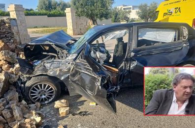 Auto contro un muretto sulla Monopoli-Castellana: morto un 60enne, coinvolto anche un trattore Auto contro un muretto sulla Monopoli-Castellana: morto un 60enne, coinvolto anche un trattore