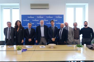 Premio Manibus a Bari per celebrare l'artigianato e l'innovazione