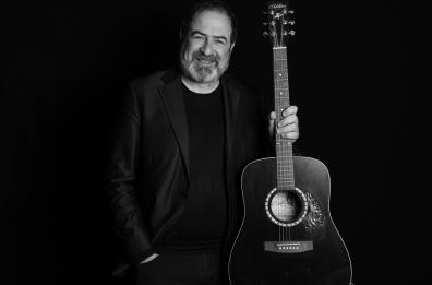 A Federico Sirianni il Premio Civilia 2025: l’erede della scuola genovese della canzone d’autore premiato a Nardò A Federico Sirianni il Premio Civilia 2025: l’erede della scuola genovese della canzone d’autore premiato a Nardò