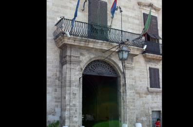 Taranto, lavori «truccati» a palazzo Pantaleo: «Nessun responsabile»