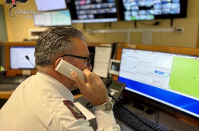 Andria, chiama anziana chiedendo 14mila euro per un incidente causato dal marito, ma è morto da anni: arrestato truffatore Andria, chiama anziana chiedendo 14mila euro per un incidente causato dal marito, ma è morto da anni: arrestato truffatore