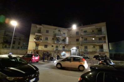 Bari, ancora una palazzina a rischio crollo: evacuate 15 famiglie a San Girolamo. Riscontrato dissesto statico FOTO/VIDEO
