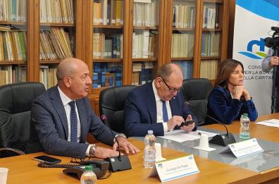 Crisi idrica in Capitanata, l'annuncio del sottosegretario La Pietra: «L'interconnessione Liscione-Occhito si farà» VIDEO Crisi idrica in Capitanata, l'annuncio del sottosegretario La Pietra: «L'interconnessione Liscione-Occhito si farà» VIDEO