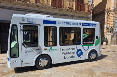 A Fasano la navetta elettrica è gratuita. Il sindaco: «Salto di qualità storico»