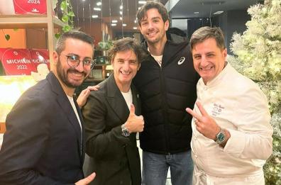 Tennis, Lorenzo Musetti fa pausa in Puglia: l'atleta a sorpresa a Trani 