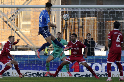 Bari, adesso è crisi profonda. DeLa, nel mirino ci sono direttore sportivo e squadra Bari, adesso è crisi profonda. DeLa, nel mirino ci sono direttore sportivo e squadra