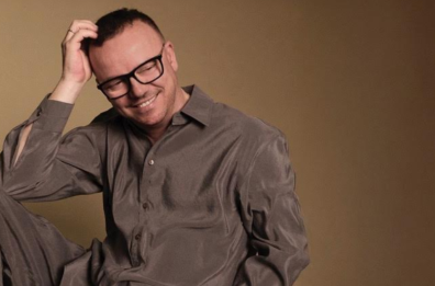 Gigi D’Alessio incontra il pubblico a Molfetta: al Gran Shopping l’unica tappa pugliese del firmacopie di «Nuje»