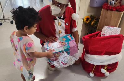 Bari piange Lavinia, morta a 3 anni per un tumore al cervello: la città unita nel ricordo di una piccola guerriera