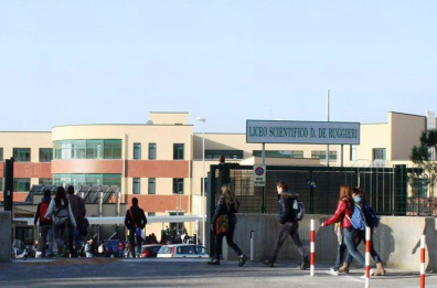 Classifica scuola, a Taranto trionfa la provincia: i licei di Massafra e Martina in vetta, perde quota lo storico Archita Classifica scuola, a Taranto trionfa la provincia: i licei di Massafra e Martina in vetta, perde quota lo storico Archita