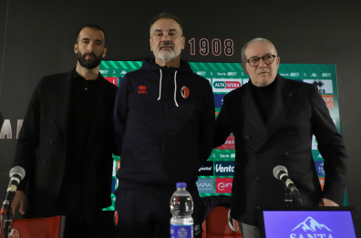 Il Bari senza vie d’uscita oggi a Castellammare, Vivarini: «Reagire subito» Il Bari senza vie d’uscita oggi a Castellammare, Vivarini: «Reagire subito»