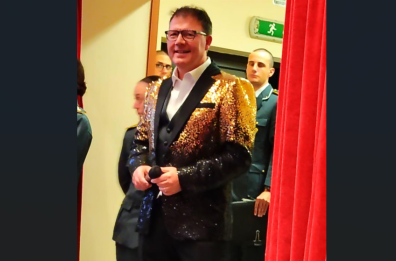 Bari, grande successo per l’evento di solidarietà Avis e Guardia di Finanza: musica, spettacolo e riflessioni Bari, grande successo per l’evento di solidarietà Avis e Guardia di Finanza: musica, spettacolo e riflessioni