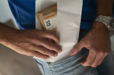 Corruzione, è febbre alta in Italia: la Puglia tra le regioni più esposte Corruzione, è febbre alta in Italia: la Puglia tra le regioni più esposte