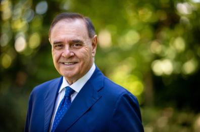 Le parole di Mastella e quell’idea di politica come «investimento» Le parole di Mastella e quell’idea di politica come «investimento»