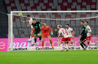Bari-Catanzaro: niente da fare per i biancorossi, perdono in casa 1-2. Inutile rigore di Bellomo al 93&rsquo;