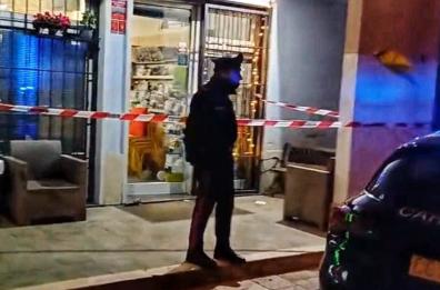Sannicola, rapina a mano armata in un bar-tabacchi