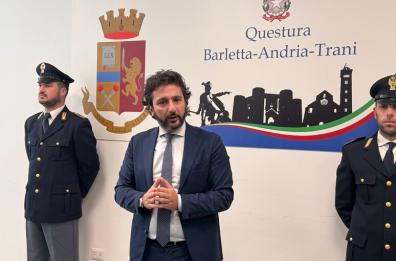 Il questore della Bat: &laquo;Nel 2025 in aumento le denunce per maltrattamenti di genere&raquo; 