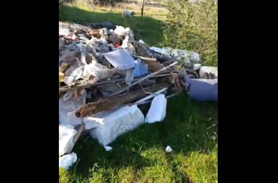 Lecce, incivili all&rsquo;opera nella zona di Borgo Piave: tre discariche abusive scoperte dai cacciatori