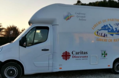 Foggia, donati 25 mila euro per i bimbi disagiati assistiti dalla Caritas diocesana Foggia, donati 25 mila euro per i bimbi disagiati assistiti dalla Caritas diocesana