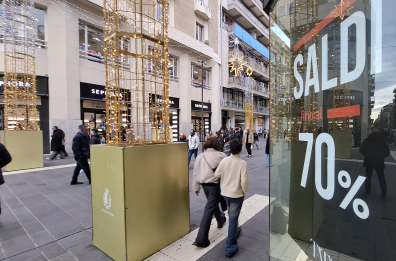 Bari, saldi invernali in sordina: &laquo;La partenza &egrave; stata lenta&raquo;