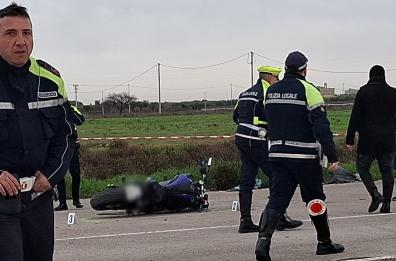 Bari, la verit&agrave; sull&rsquo;incidente mortale di Mungivacca dai cellulari sequestrati ai giovani motociclisti