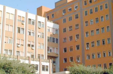 Taranto, suicida in ospedale dopo 13 ore di attesa: la Procura chiede il processo per quattro