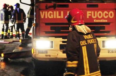 Incendio in centro migranti a Canosa: alcuni intossicati