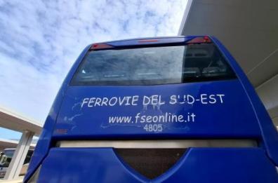 Ferrovie Sud-Est, ennesimo pasticcio: i gestori privati chiedono 67 mln di danni allo Stato. &laquo;L'azienda doveva essere venduta a noi&raquo;