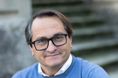 Dal palazzo al tinello, la politica porta a porta del sindaco di Galatina