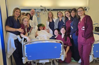 Lecce, discute la tesi di laurea da un letto d'ospedale e un'ora dopo partorisce: la storia al Vito Fazzi