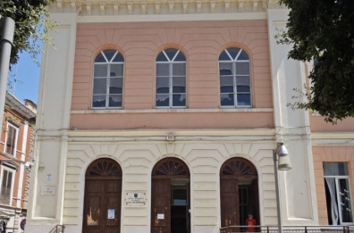 Scuola &laquo;D&rsquo;Azeglio&raquo; di Barletta, &egrave; rebus lavori di ristrutturazione