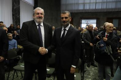 Regione, Emiliano far&agrave; il consulente giuridico di Decaro. Il governatore: lo ringrazio della disponibilit&agrave;