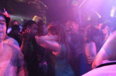 Alezio, 290 ragazzini in un locale da 78 posti: scoperto un party non autorizzato