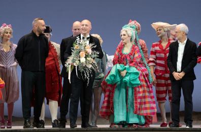 Il fascino settecentesco della «Cecchina» di Piccinni rivive al Petruzzelli fra tradizione e modernità Il fascino settecentesco della «Cecchina» di Piccinni rivive al Petruzzelli fra tradizione e modernità