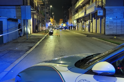 Foggia, funerali blindati per Alessandro «Sassolino» Moretti: ucciso a colpi di pistola Foggia, funerali blindati per Alessandro «Sassolino» Moretti: ucciso a colpi di pistola