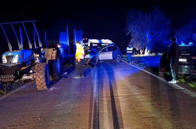 Grave incidente sulla 172 Surano-Spongano: 64enne schiacciato da un trattore, &egrave; grave