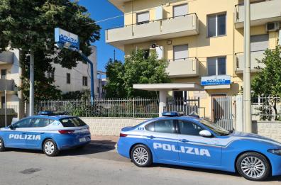 Grottaglie, accoltella 20enne al luna park durante la festa di San Ciro: 16enne si costituisce alla polizia