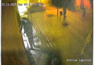 Taranto, fermo per 5 membri della &laquo;banda della marmotta&raquo;: hanno colpito 17 volte in un mese, anche fuori regione I NOMI