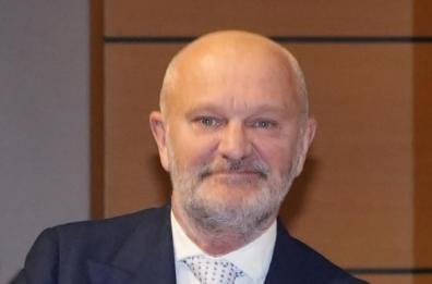 Andrea Pucci rinuncia a Sanremo 2026: &laquo;Insulti inaccettabili&raquo;. E voi cosa ne pensate della scelta?