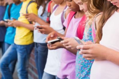 Bambini e adolescenti digitali, nel Tarantino salgono del 18% i &laquo;dipendenti&raquo;