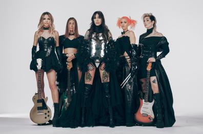 &laquo;Resta con me&raquo;, a Sanremo il grido di libert&agrave; delle Bambole di Pezza: &laquo;Uniti possiamo ancora cambiare le cose&raquo;