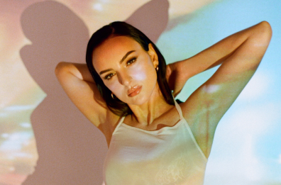 La &laquo;Magica Favola&raquo; di Arisa a Sanremo: &laquo;L'amore universale &egrave; la mia scelta di pace: oggi dentro di me c'&egrave; l'arcobaleno&raquo;