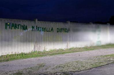 Striscione sessista contro la commissaria di Manduria che ha fermato i tifosi violenti: indagini in corso