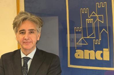 Roma, agli «Stati generali dei Piccoli Comuni» anche le richieste di 88 piccoli comuni di Puglia Roma, agli «Stati generali dei Piccoli Comuni» anche le richieste di 88 piccoli comuni di Puglia